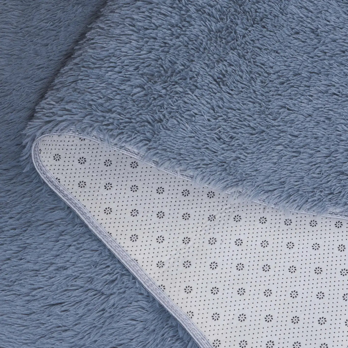 Safavieh Rainbow Shag 4'-0" x 6'-0" Rug in Grey