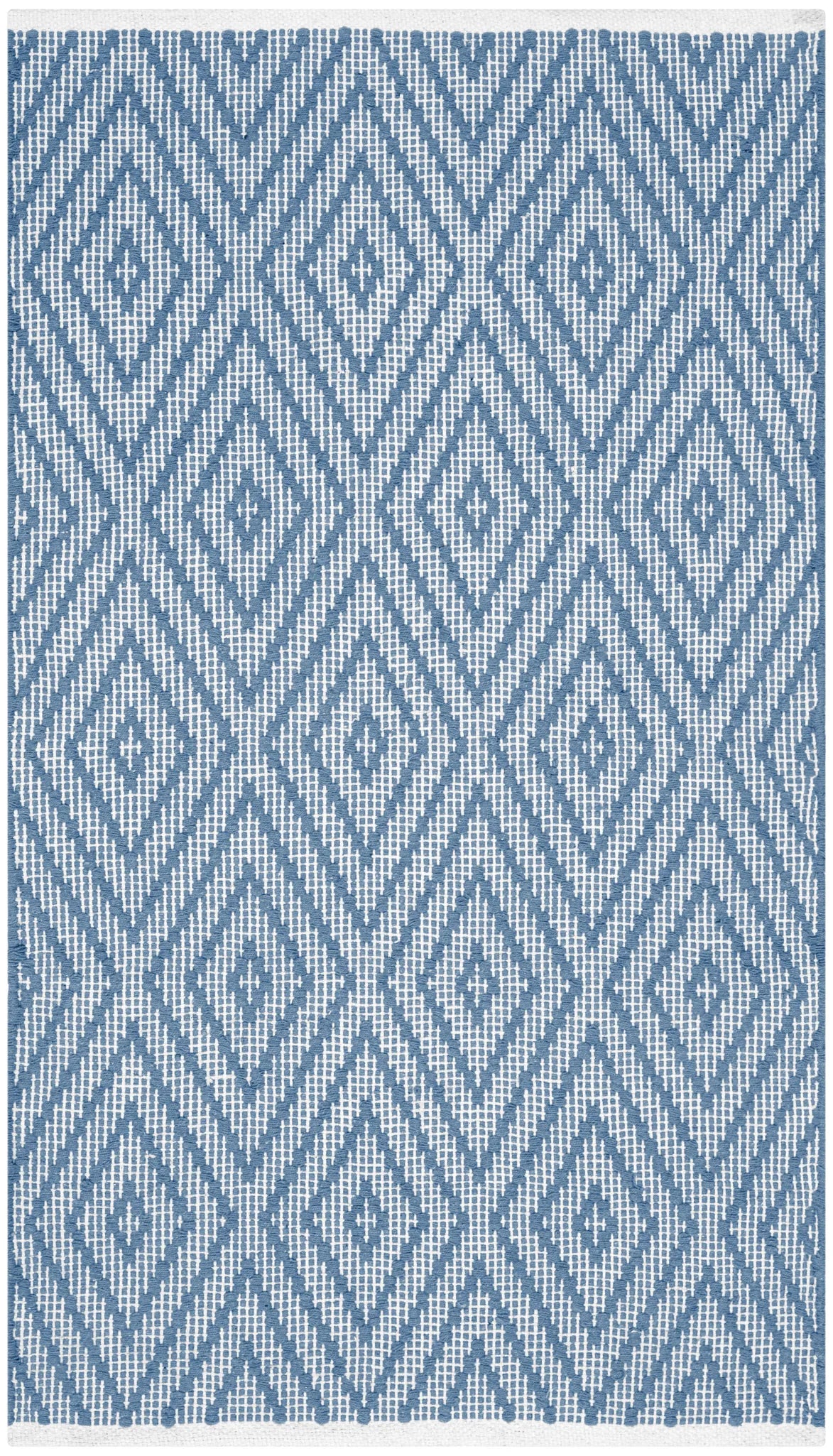 Safavieh Montauk 2'-6" x 4'-0" Rug in Blue / Ivory
