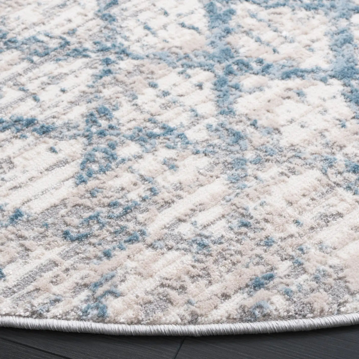 Safavieh Lagoon 6'-7" x 6'-7" Rug in Blue / Ivory