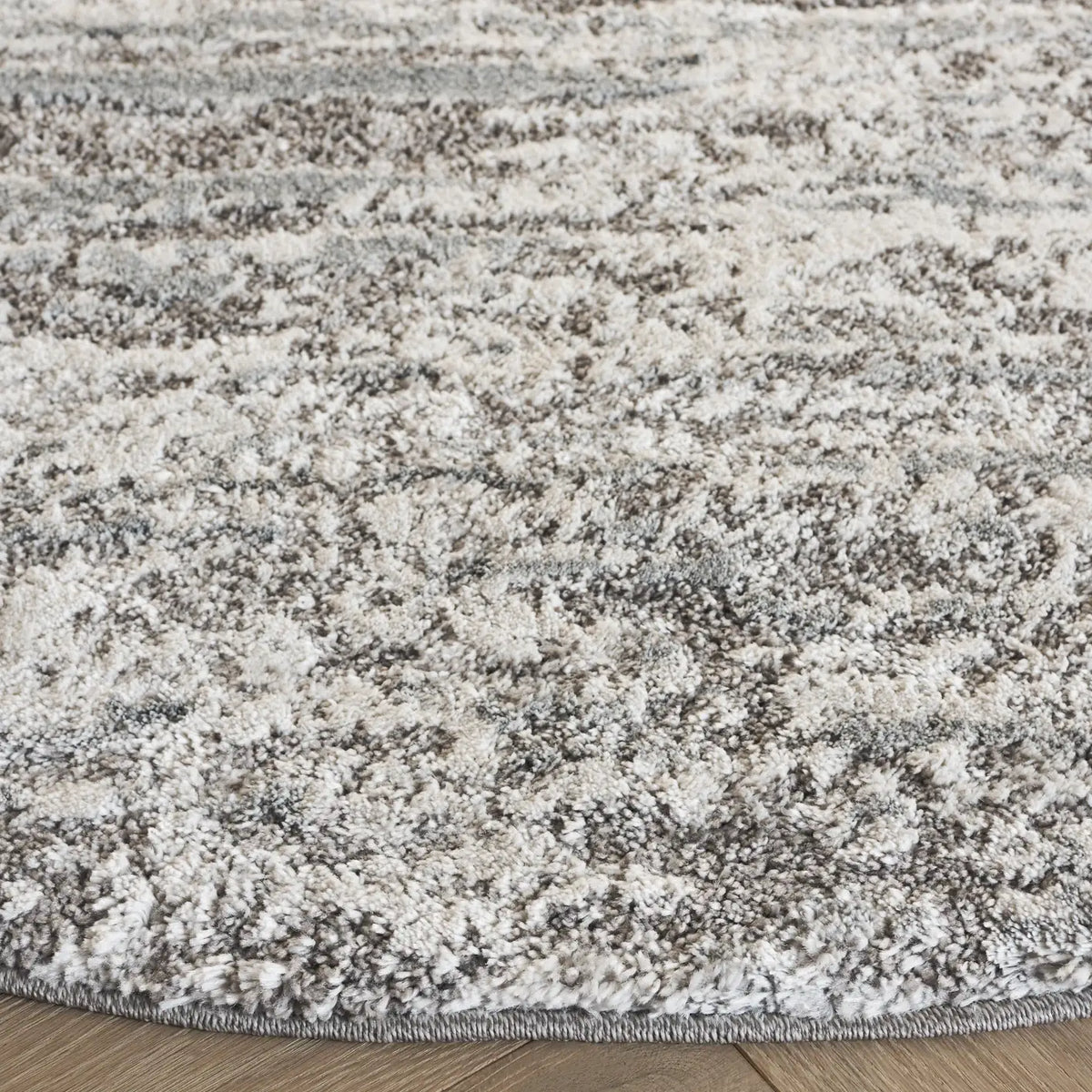 Safavieh Century 300 6'-7" x 6'-7" Rug in Grey / Ivory
