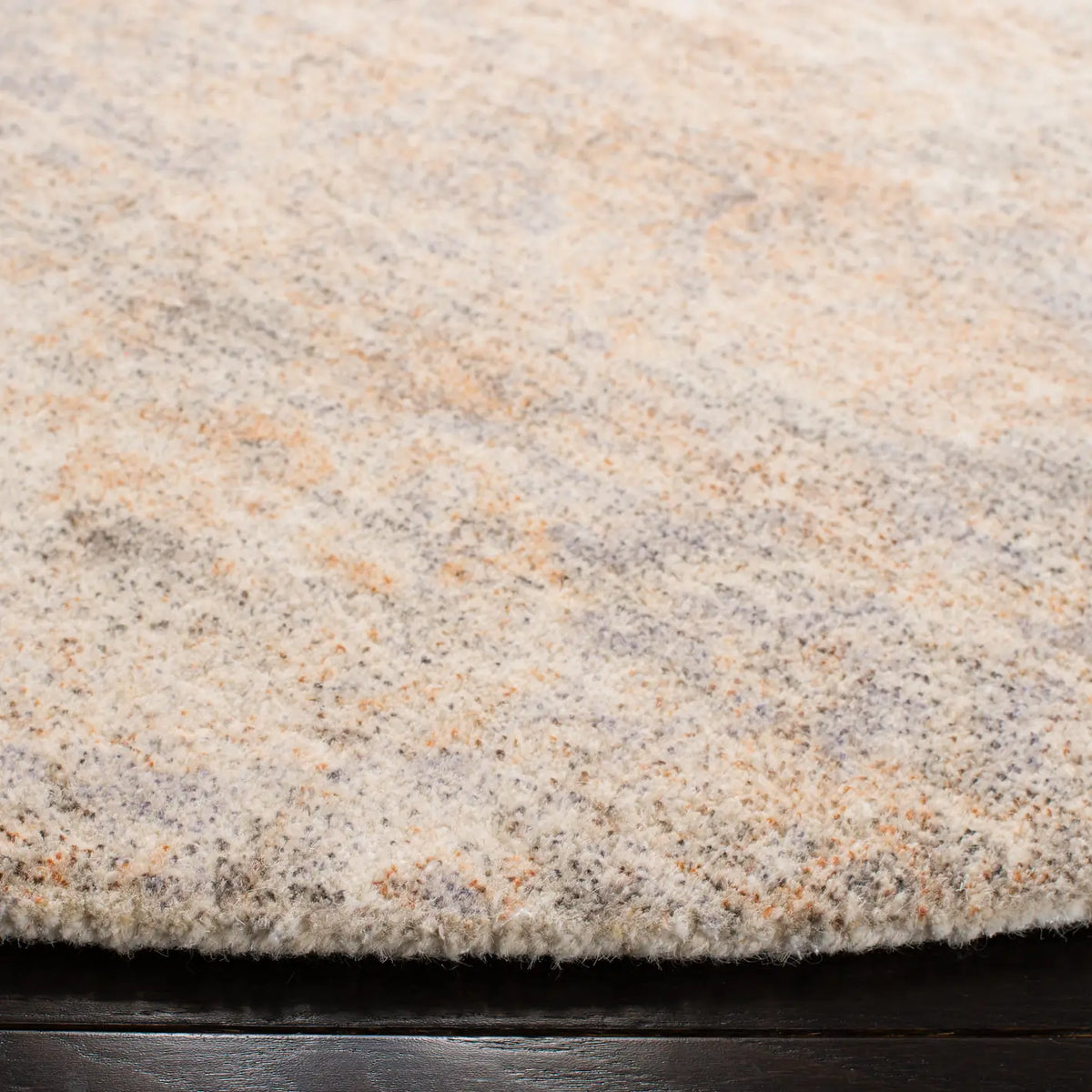 Safavieh Restoration Vintage 6'-0" x 6'-0" Rug in Gold / Ivory