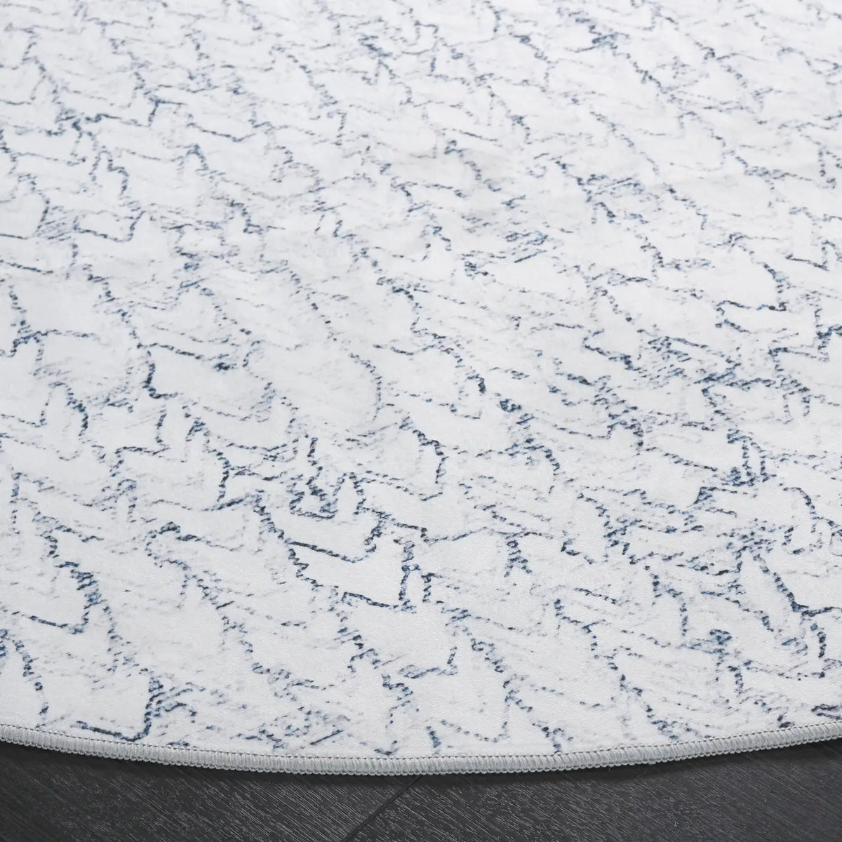 Safavieh Malibu 6'-0" x 6'-0" Rug in Grey / Blue