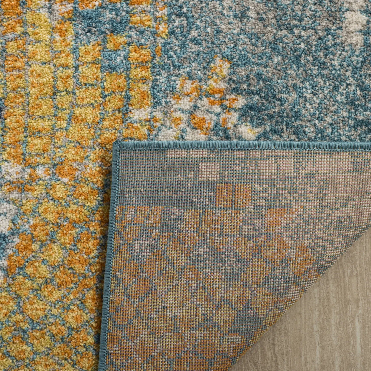 Safavieh Madison 200 4'-0" x 6'-0" Rug in Blue / Multi