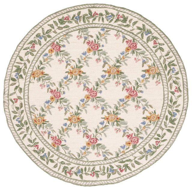 Safavieh Chelsea 5'-6" x 5'-6" Rug in Ivory