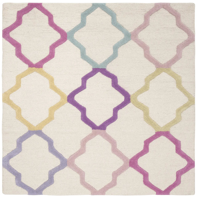 Safavieh Safavieh Kids 5'-0" x 5'-0" Rug in Ivory / Multi