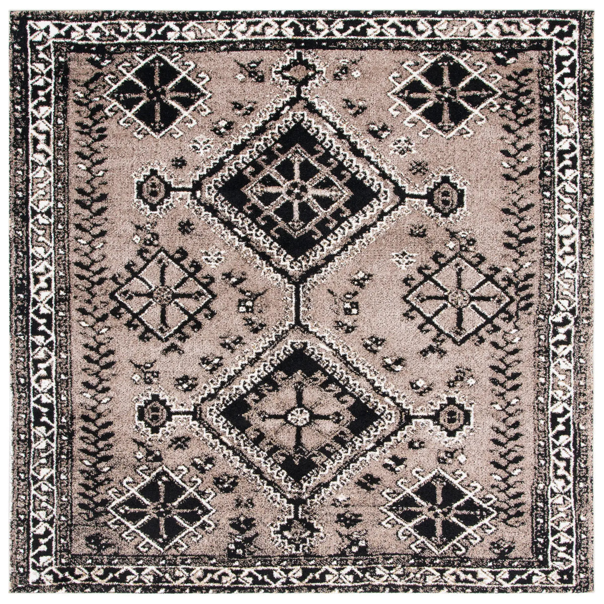 Safavieh Vintage Hamadan 6'-7" x 6'-7" Rug in Brown / Black