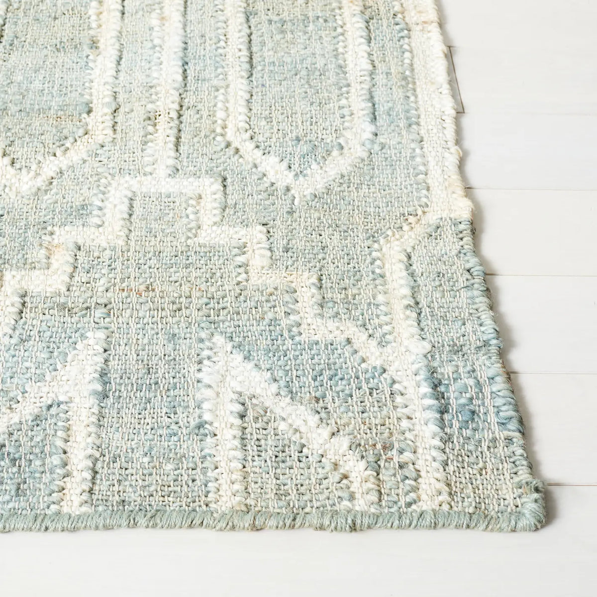 Safavieh Natural Fiber 4'-0" x 6'-0" Rug in Light Blue / Ivory