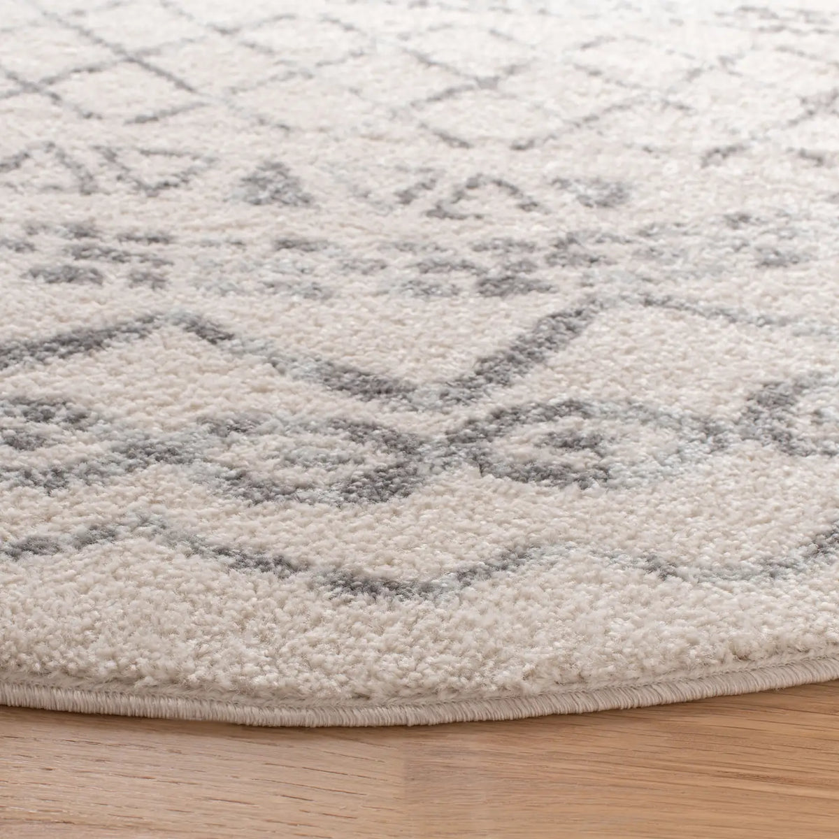 Safavieh Tulum 10'-0" x 10'-0" Rug in Ivory / Grey