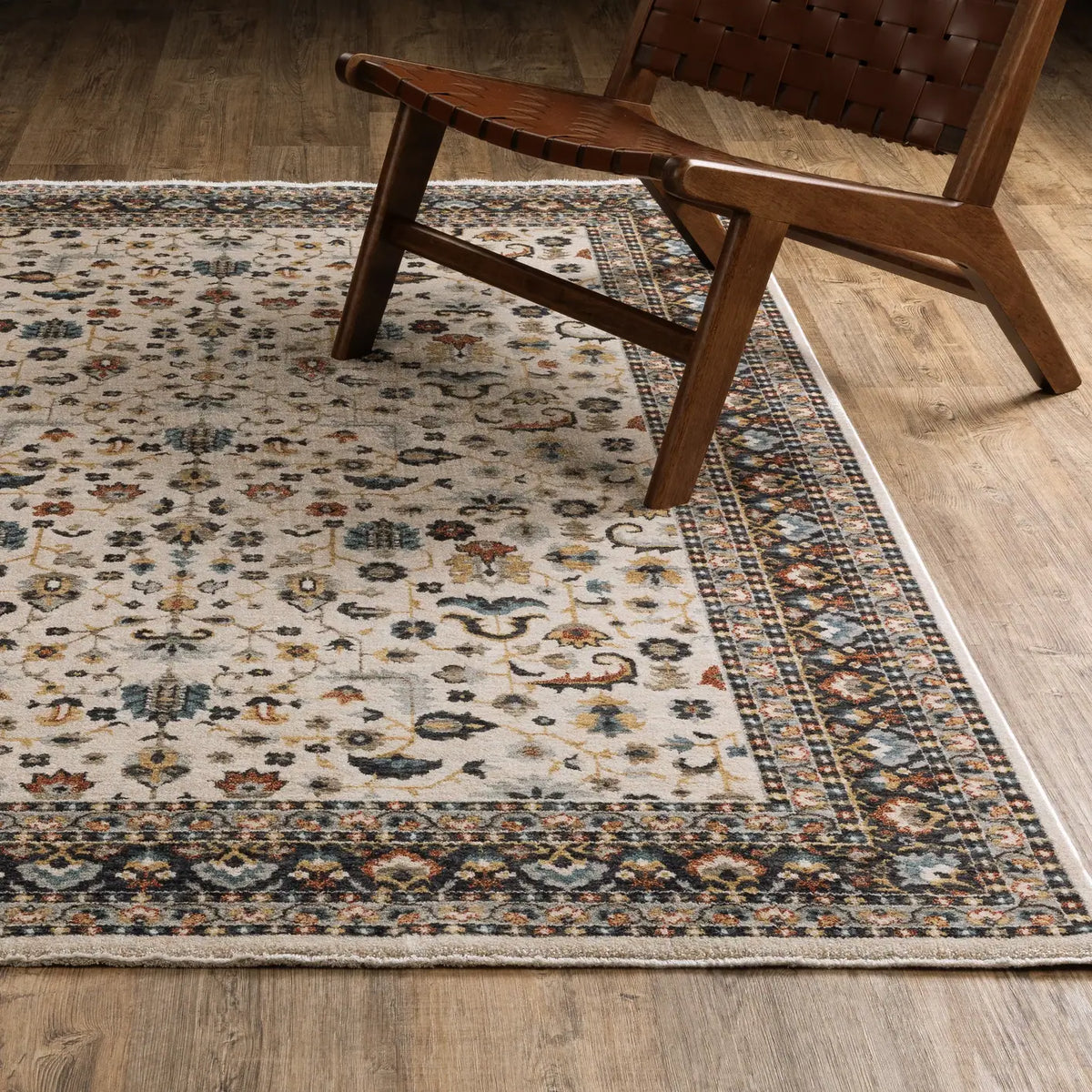Oriental Weavers Sphinx ELIANA ELI02 Beige Floral Rugs - angle/detail