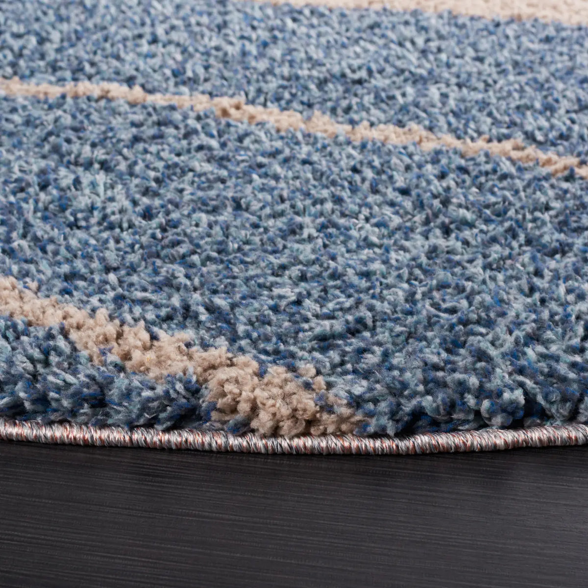 Safavieh Calico Shag 6'-7" x 6'-7" Rug in Taupe / Blue