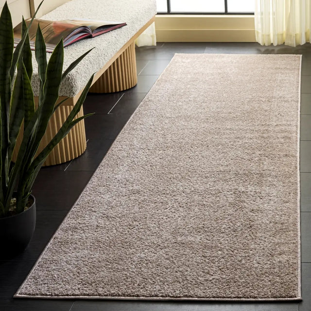 Safavieh Adirondack 2'-6" x 8'-0" Rug in Beige / Taupe