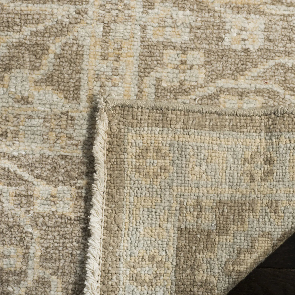 Safavieh Oushak 6'-0" x 9'-0" Rug in Grey / Grey