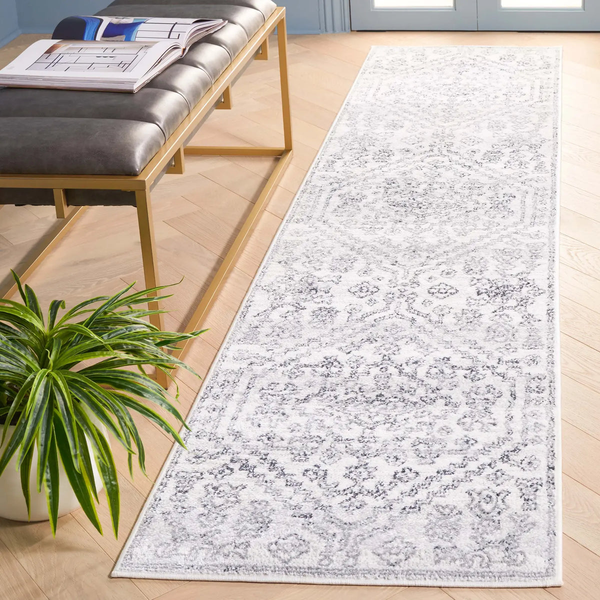 Safavieh Layla 2'-2" x 9'-0" Rug in Ivory Grey / Charcoal