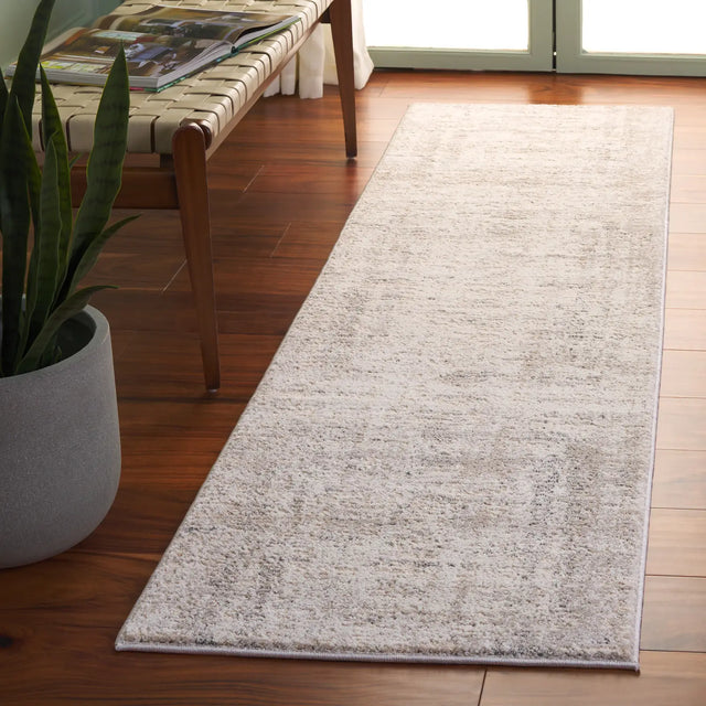 Safavieh Northport 2'-2" x 8'-0" Rug in Ivory / Grey