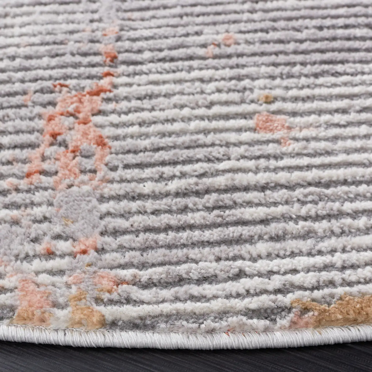 Safavieh Eternal 6'-7" x 6'-7" Rug in Grey / Gold