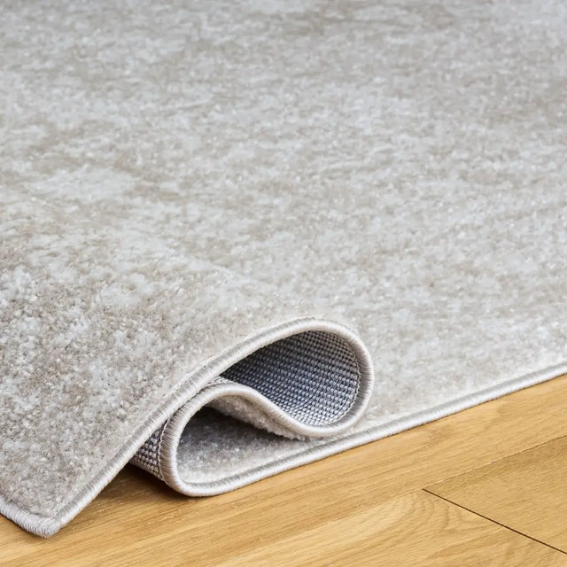 Safavieh Adirondack 5'-1" x 7'-6" Rug in Beige / Taupe