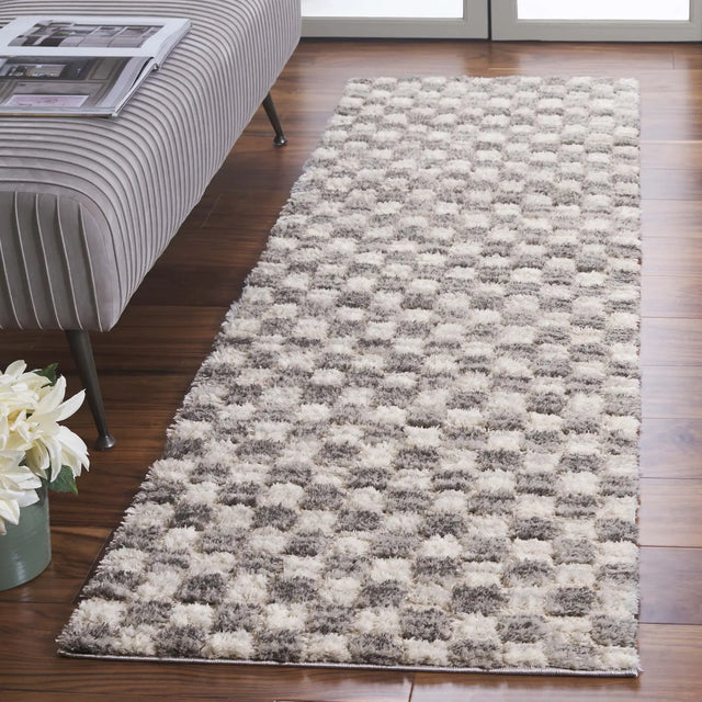 Safavieh Seattle Shag 900 2'-3" x 8'-0" Rug in Ivory / Grey