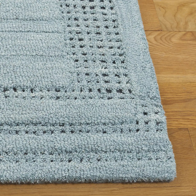 Safavieh Harvest 2'-3" x 9'-0" Rug in Denim Blue