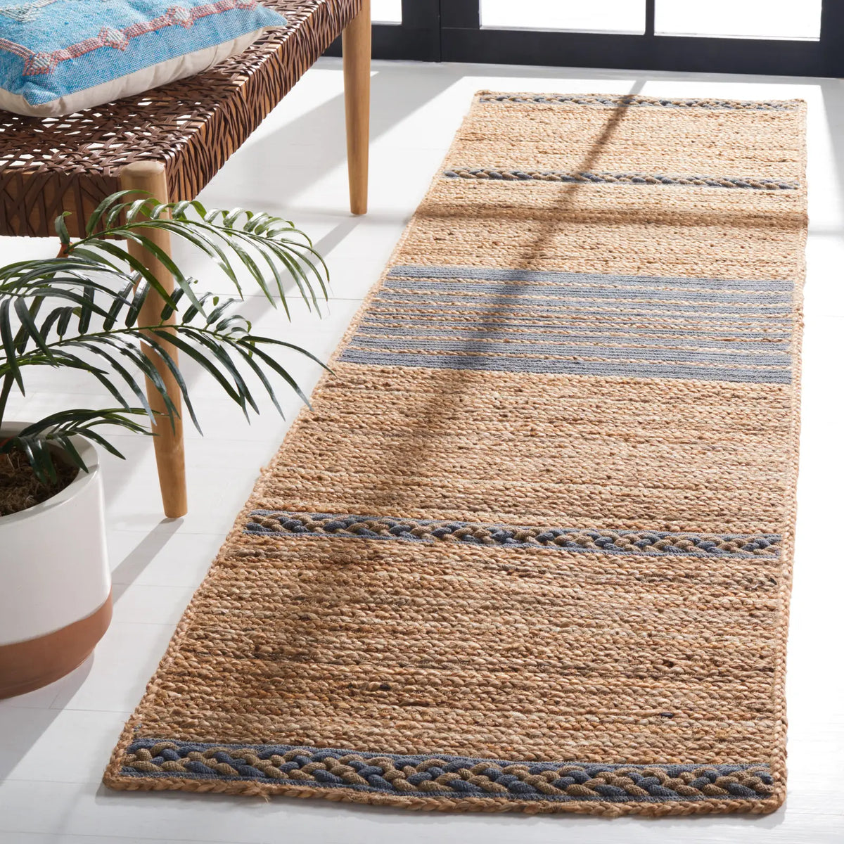 Safavieh Natural Fiber 2'-3" x 8'-0" Rug in Natural / Grey