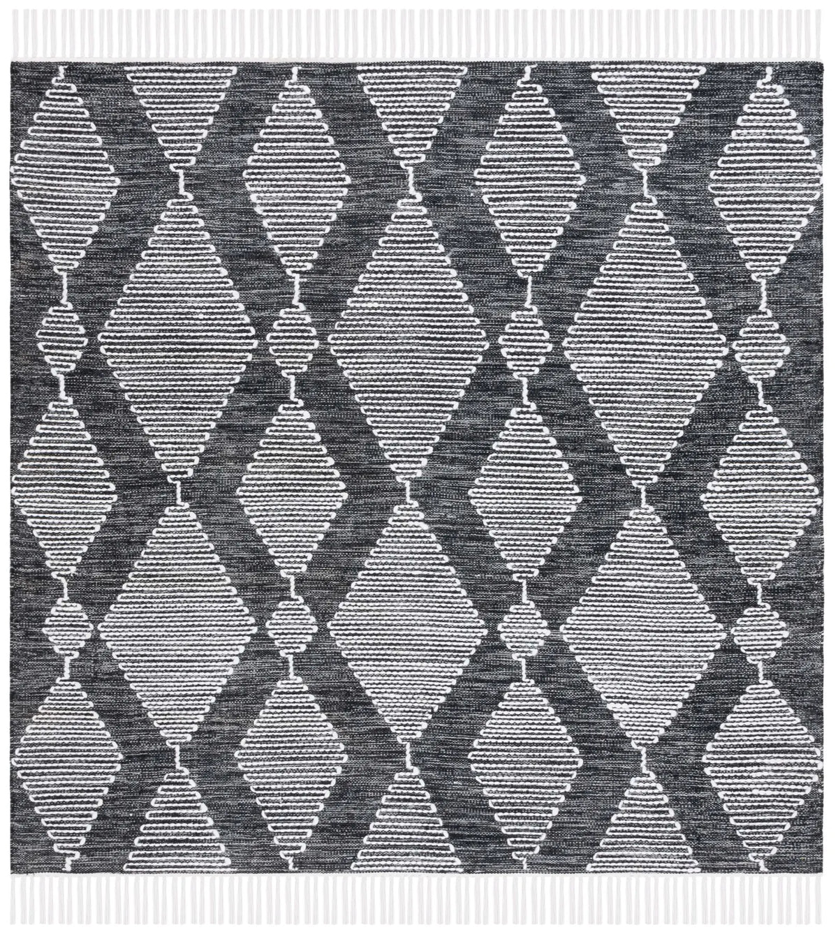 Safavieh Kilim 6'-0" x 6'-0" Rug in Black / Ivory