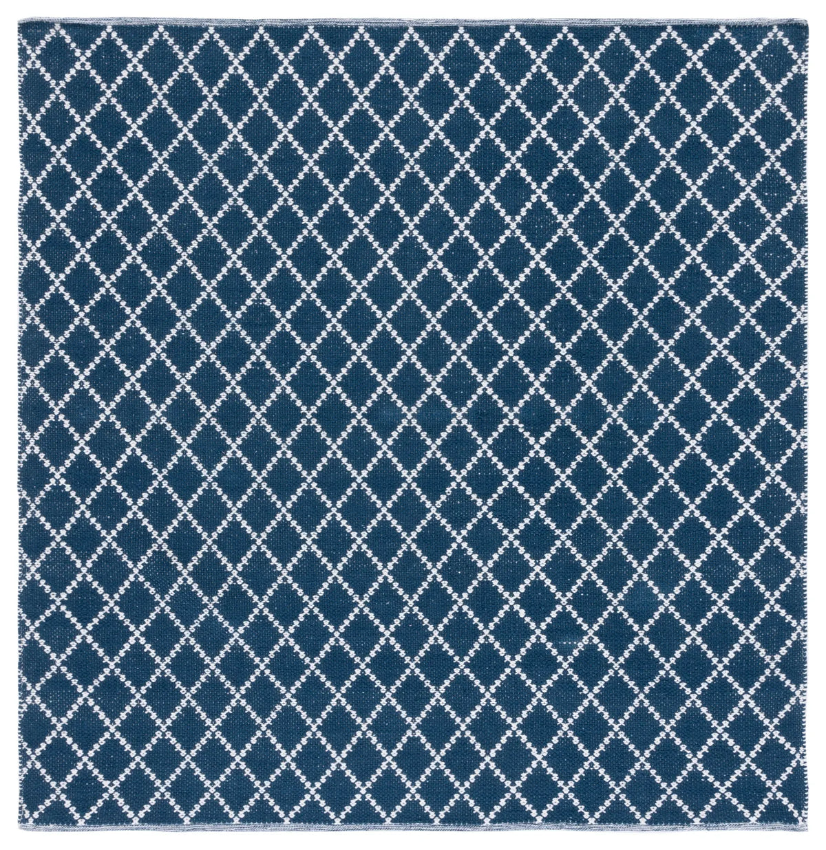 Safavieh Montauk 6'-0" x 6'-0" Rug in Navy / Ivory