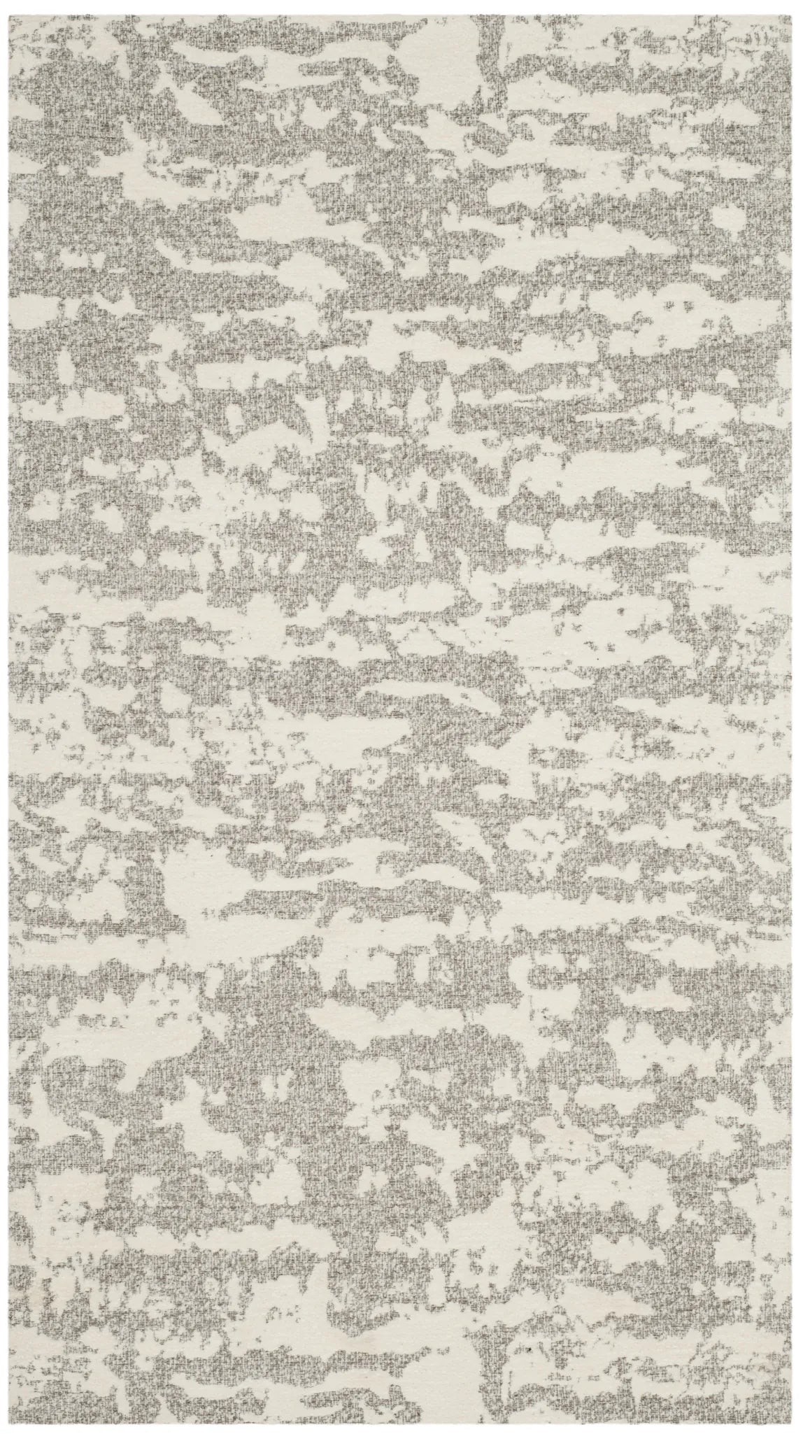 Safavieh Marbella 2'-3" x 4'-0" Rug in Light Grey / Ivory