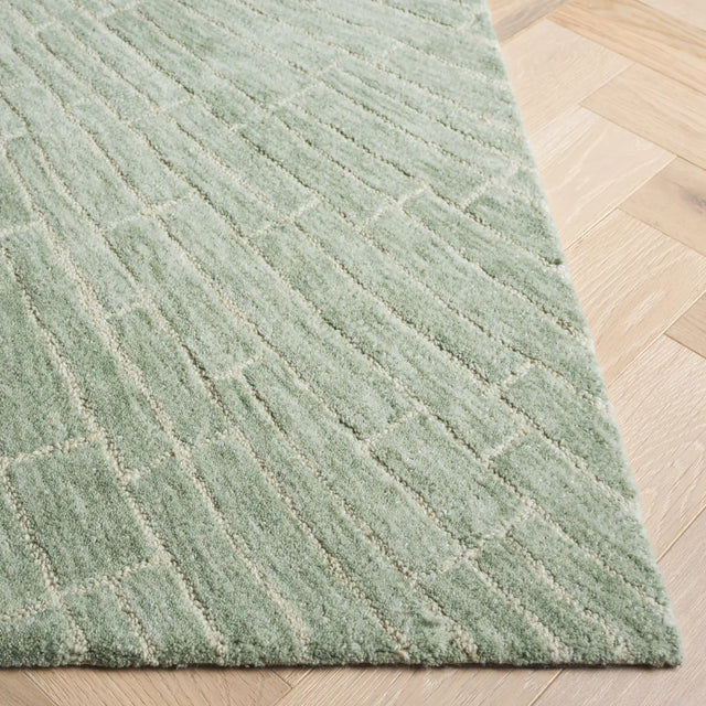 Safavieh Marquee 4'-0" x 6'-0" Rug in Green