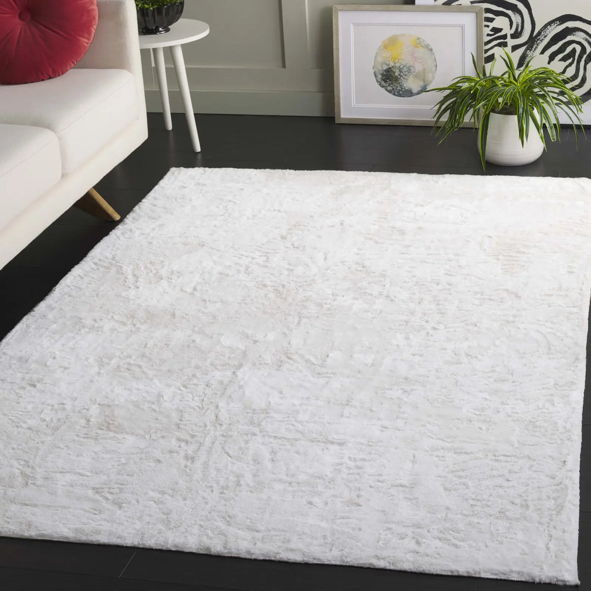Safavieh Faux Fur Rug 3'-0" x 5'-0" Rug in Ivory