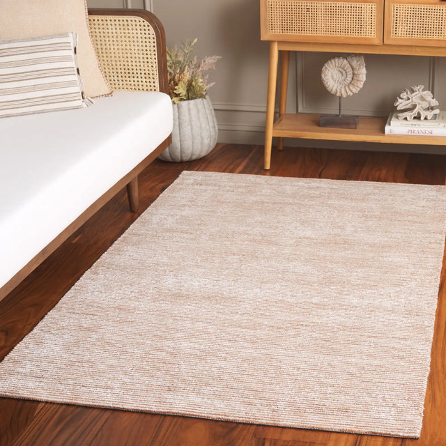 Safavieh Soho 4'-0" x 6'-0" Rug in Rust