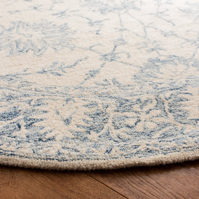 Safavieh Blossom 6'-0" x 6'-0" Rug in Ivory / Blue
