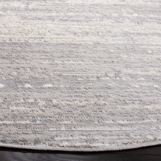 Safavieh Skyler 6'-7" x 6'-7" Rug in Light Grey / Ivory