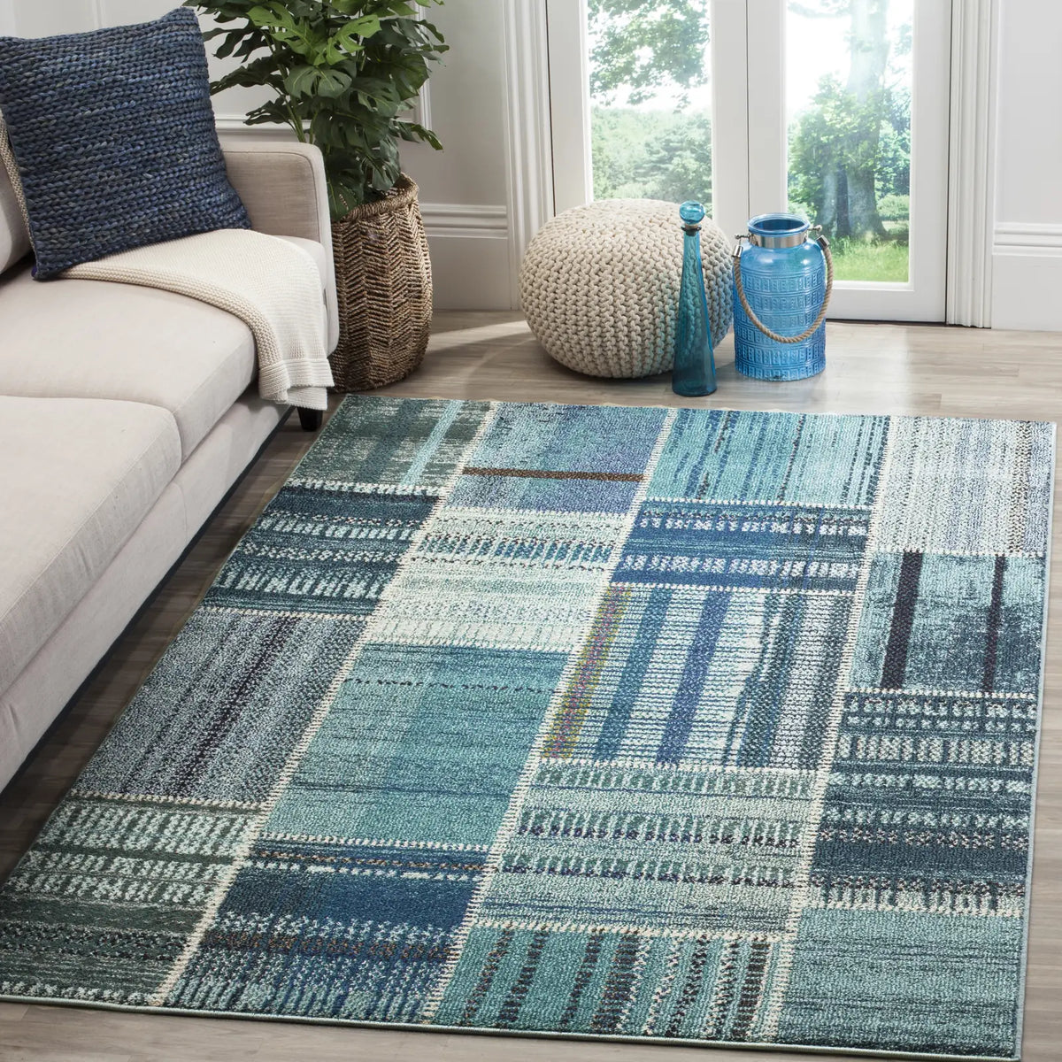 Safavieh Monaco 4'-0" x 5'-7" Rug in Multi