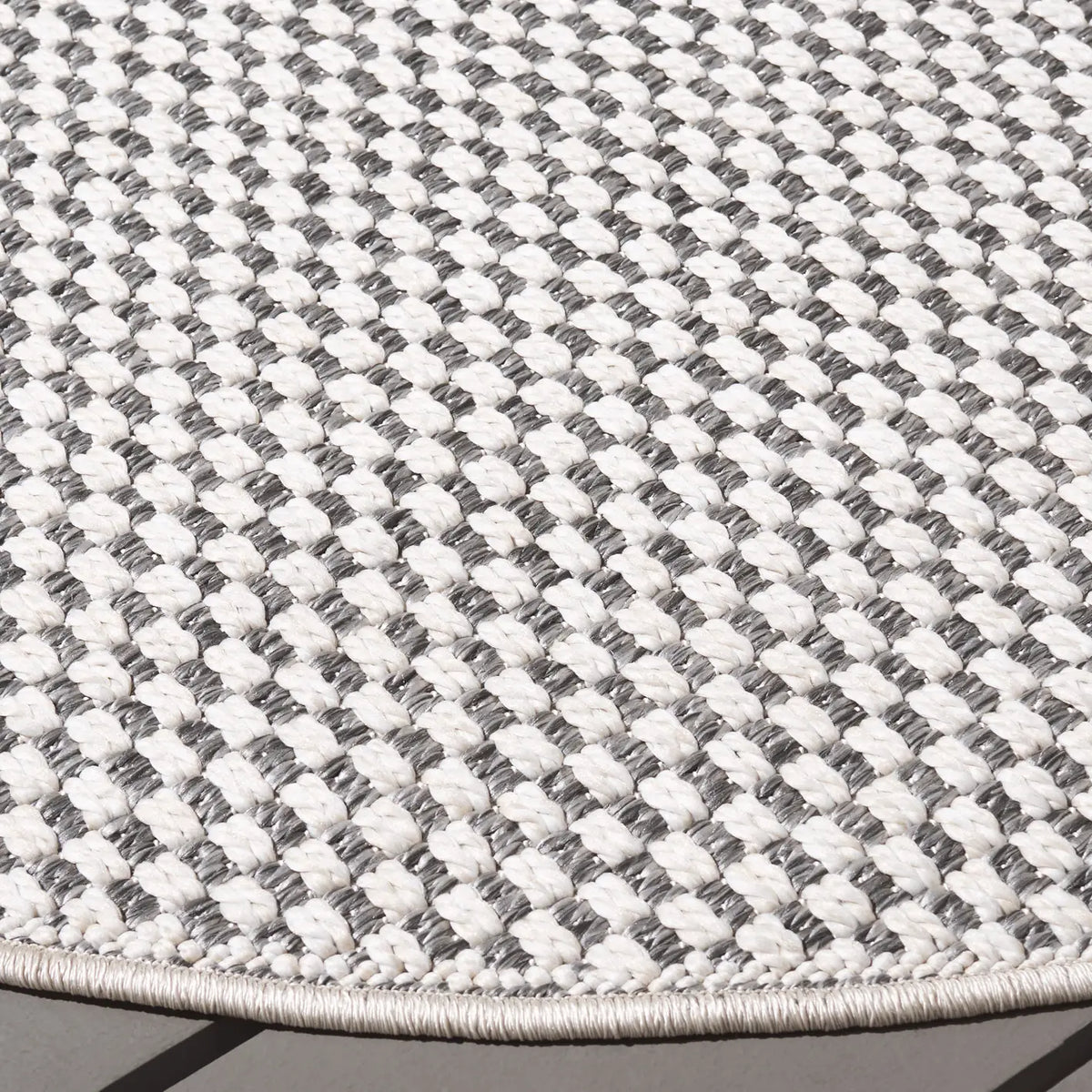 Safavieh Sisal All-Weather 6'-7" x 6'-7" Rug in Grey / Ivory
