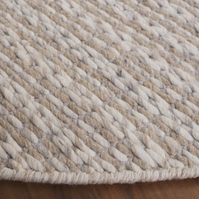Safavieh Vermont 6'-0" x 6'-0" Rug in Brown / Silver