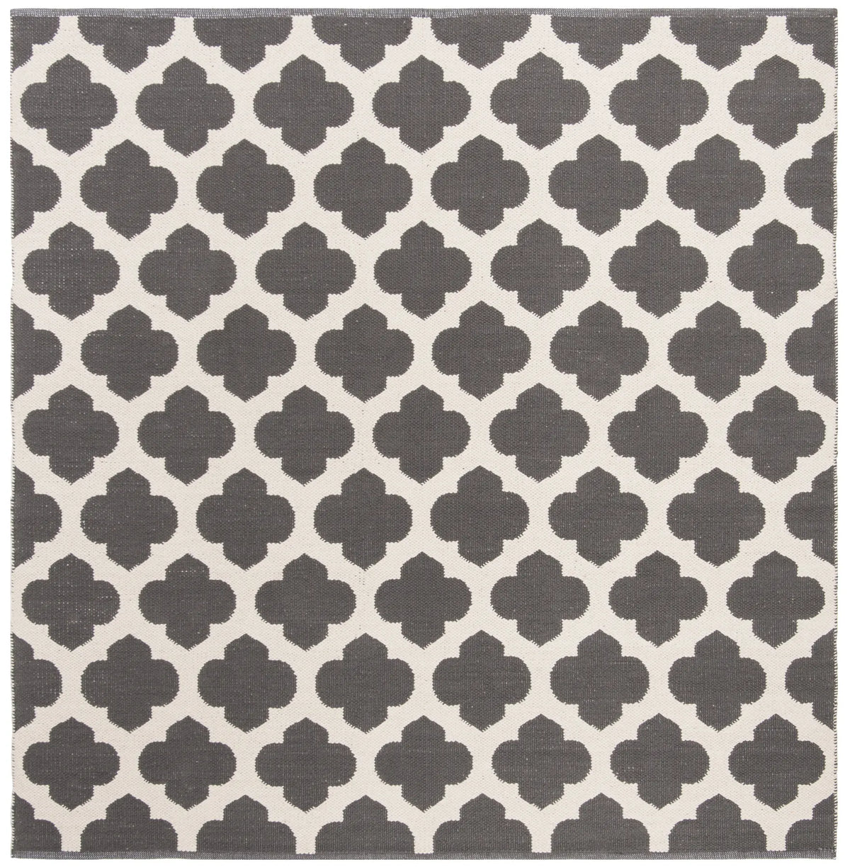 Safavieh Montauk 6'-0" x 6'-0" Rug in Dark Grey / Ivory