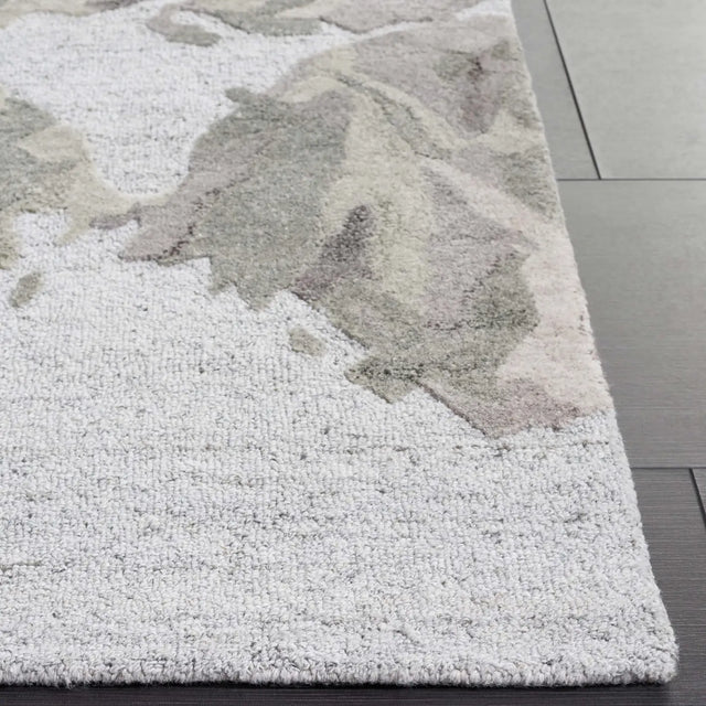 Safavieh Fifth Avenue 4'-0" x 6'-0" Rug in Grey