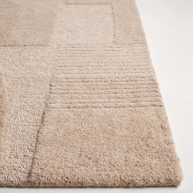 Safavieh Harvest 4'-0" x 6'-0" Rug in Brown