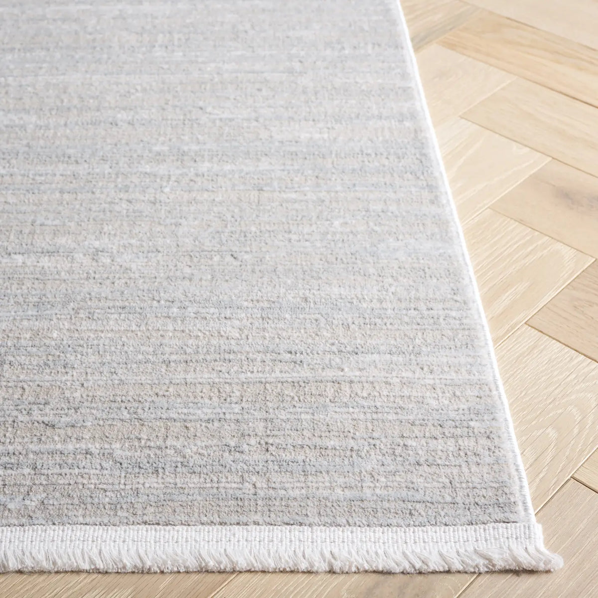 Safavieh Platinum 4'-0" x 6'-0" Rug in Beige / Ivory