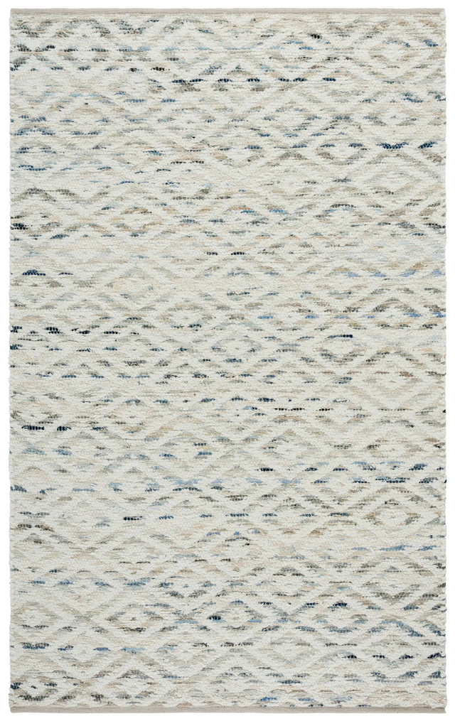 Safavieh Natura 4'-0" x 6'-0" Rug in Blue / Ivory