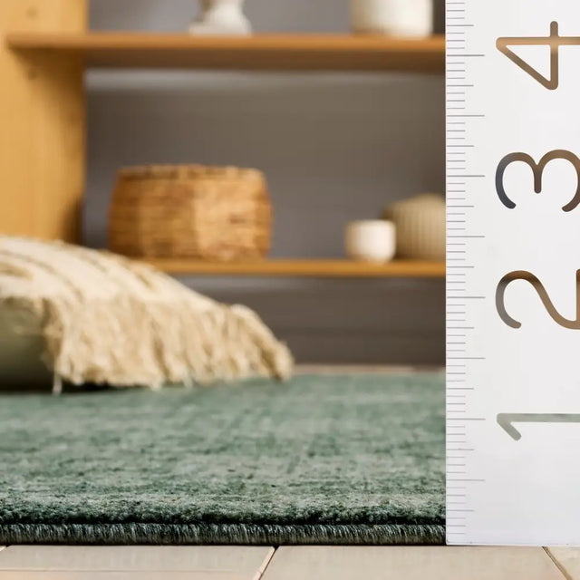 Safavieh Vintage Overdye 5'-0" x 8'-0" Rug in Green