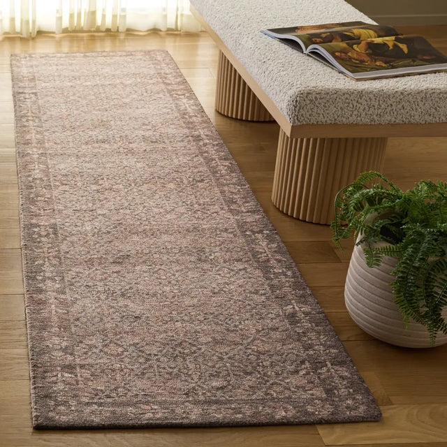 Safavieh Restoration Vintage 2'-3" x 9'-0" Rug in Grey / Ivory