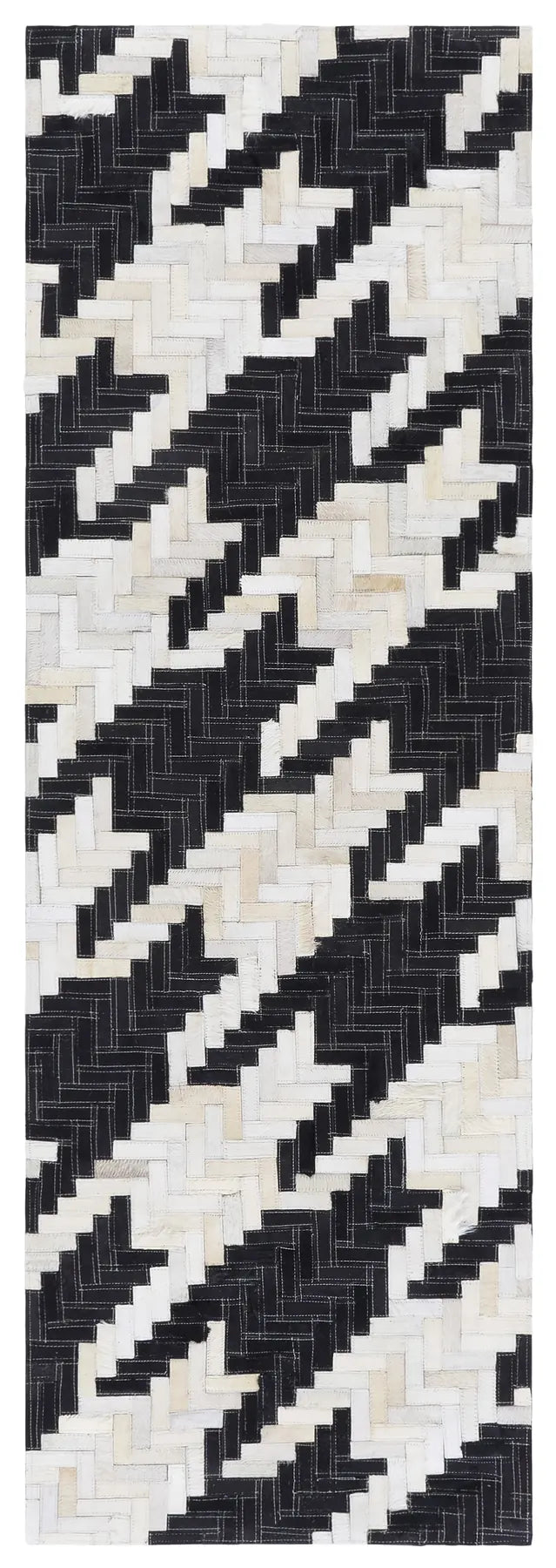 Safavieh Studio Leather 2'-3" x 7'-0" Rug in Ivory / Black