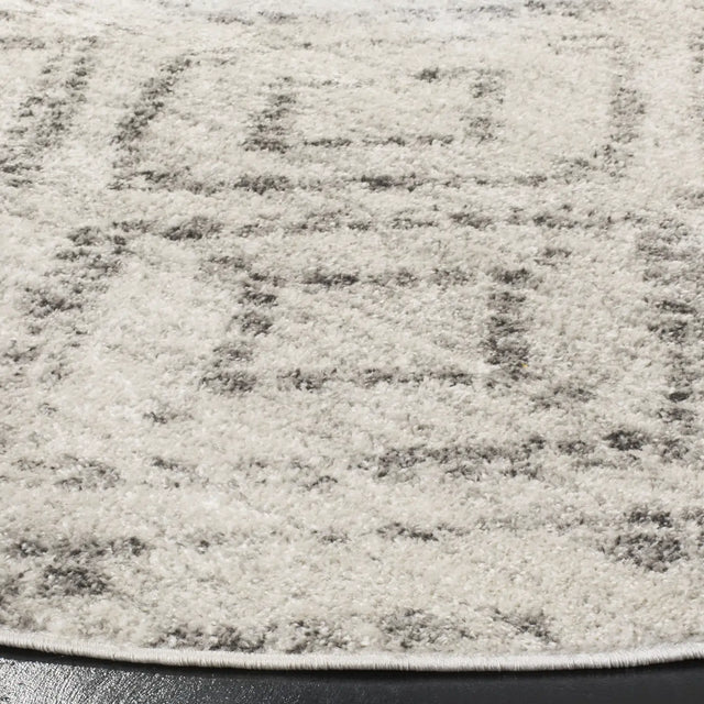 Safavieh Adirondack 5'-0" x 5'-0" Rug in Light Grey / Grey