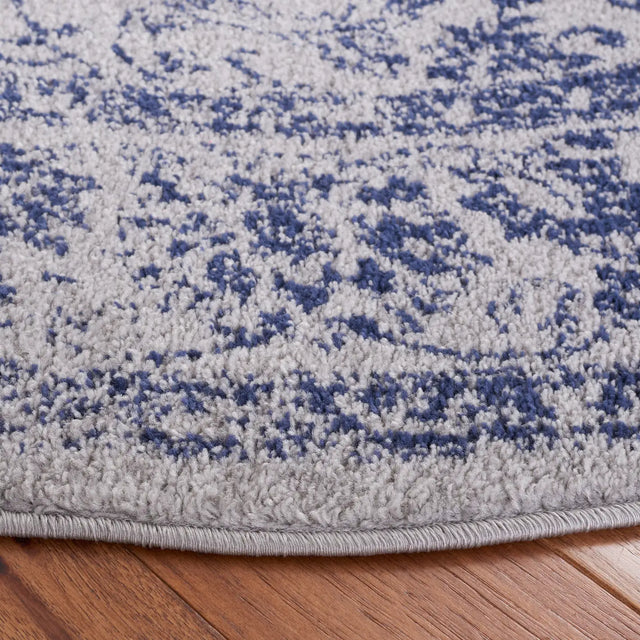 Safavieh Adirondack 6'-0" x 6'-0" Rug in Grey / Navy
