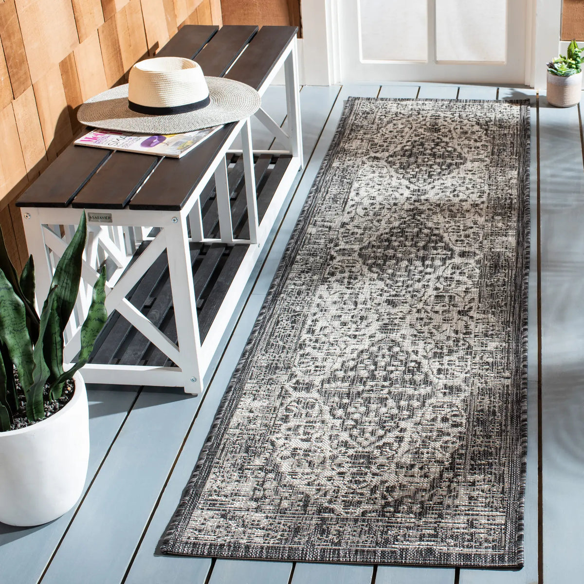Safavieh Courtyard 2'-3" x 8'-0" Rug in Black / Grey