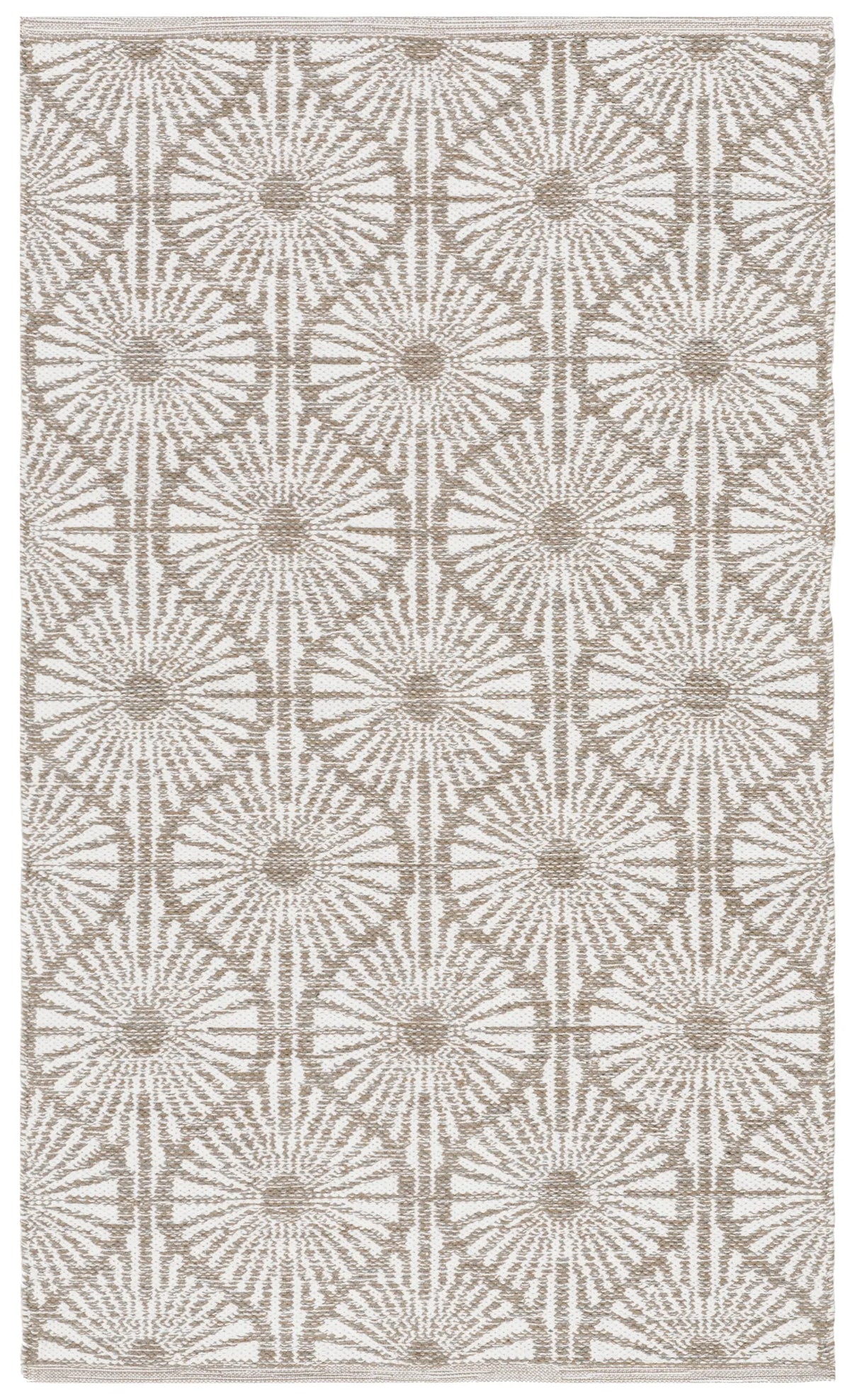 Safavieh Montauk 3'-0" x 5'-0" Rug in Beige / Ivory
