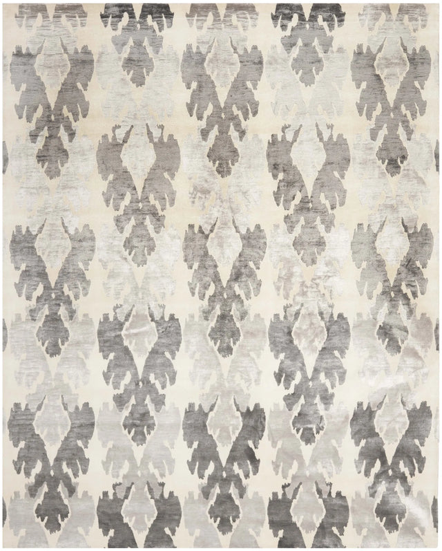 Safavieh Tibetan 10'-0" x 14'-0" Rug in Pearl / Grey
