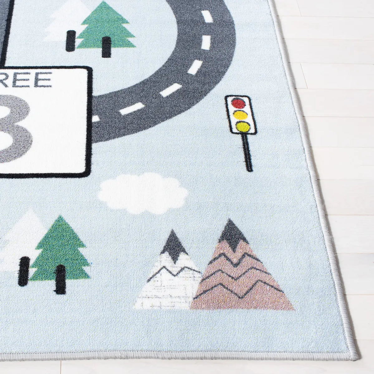 Safavieh Kids Playhouse 200 4'-4" x 6'-0" Rug in Grey / Blue