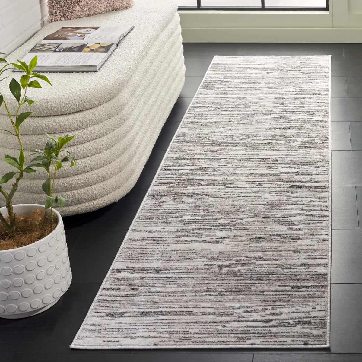 Safavieh Orchard 2'-2" x 8'-0" Rug in Grey / Ivory
