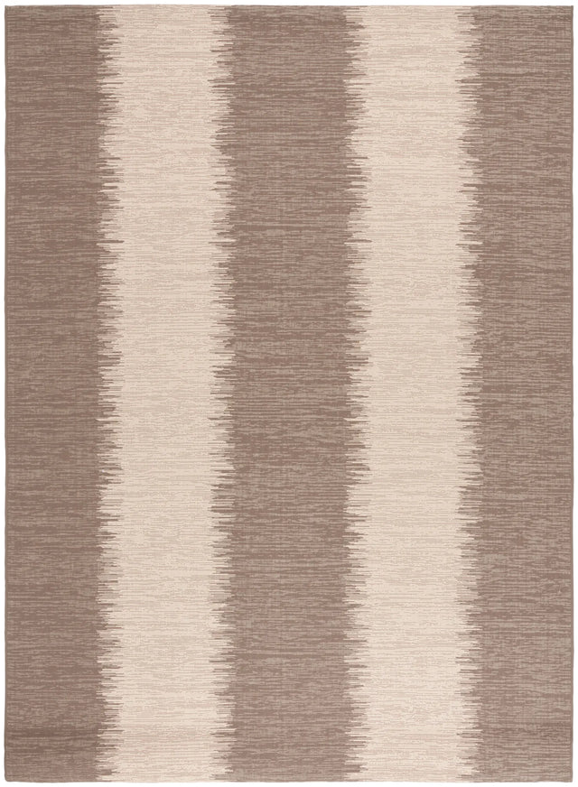 Safavieh Courtyard 6'-7" x 9'-6" Rug in Beige / Brown